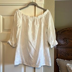 Cute eyelet off the shoulder cotton top